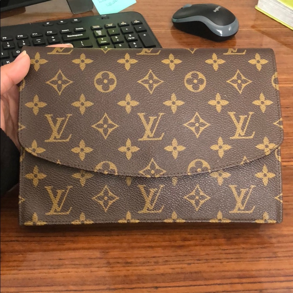 Rabat 23 clutch